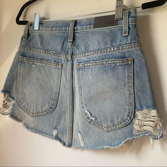 Carmar Distressed Zip-Up Denim Miniskirt size 27 - Picture 9 of 12